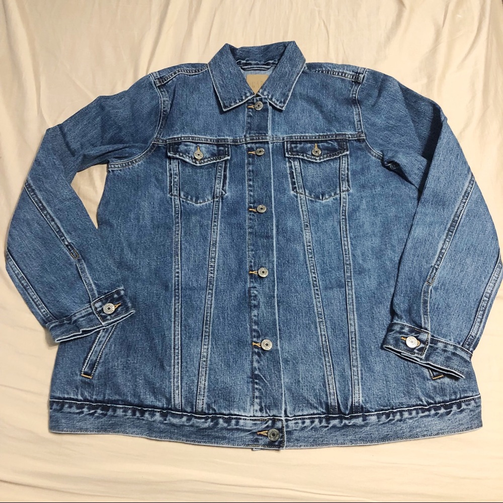 GAP Maternity Denim Jean Jacket